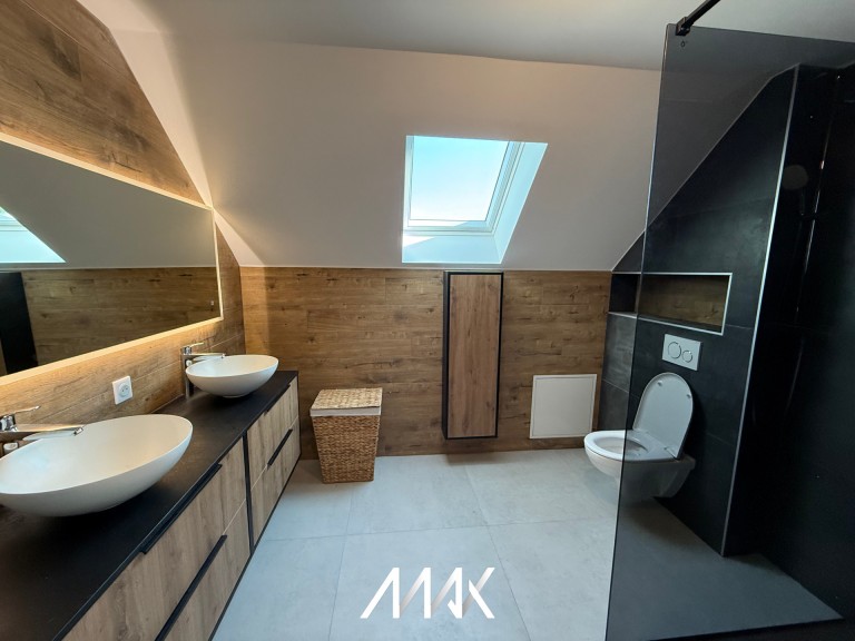 Montbéliard, Belfort, Audincourt : pourquoi faire appel à un pro pour la création de salle de bain clé en main ?